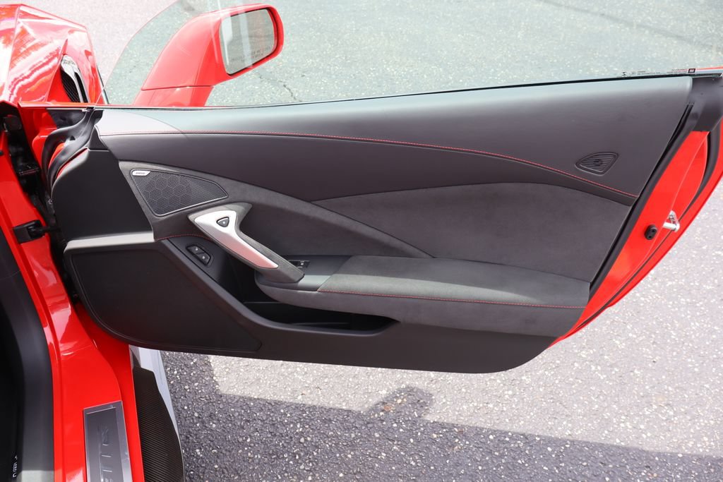 Used 2019 Chevrolet Corvette ZR1 RWD image 23