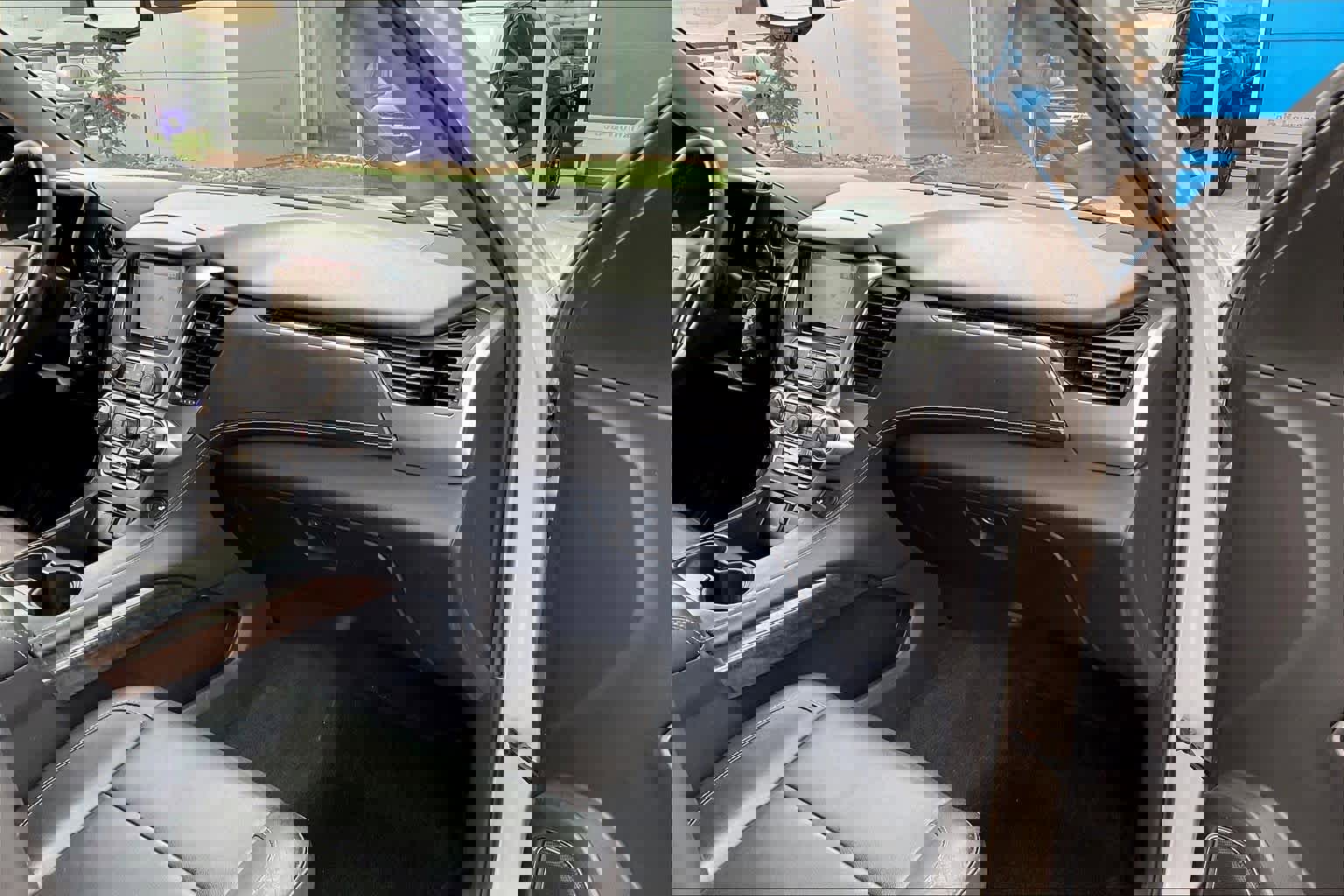 Used 2016 Chevrolet Suburban LT w/ Max Trailering Package image 18