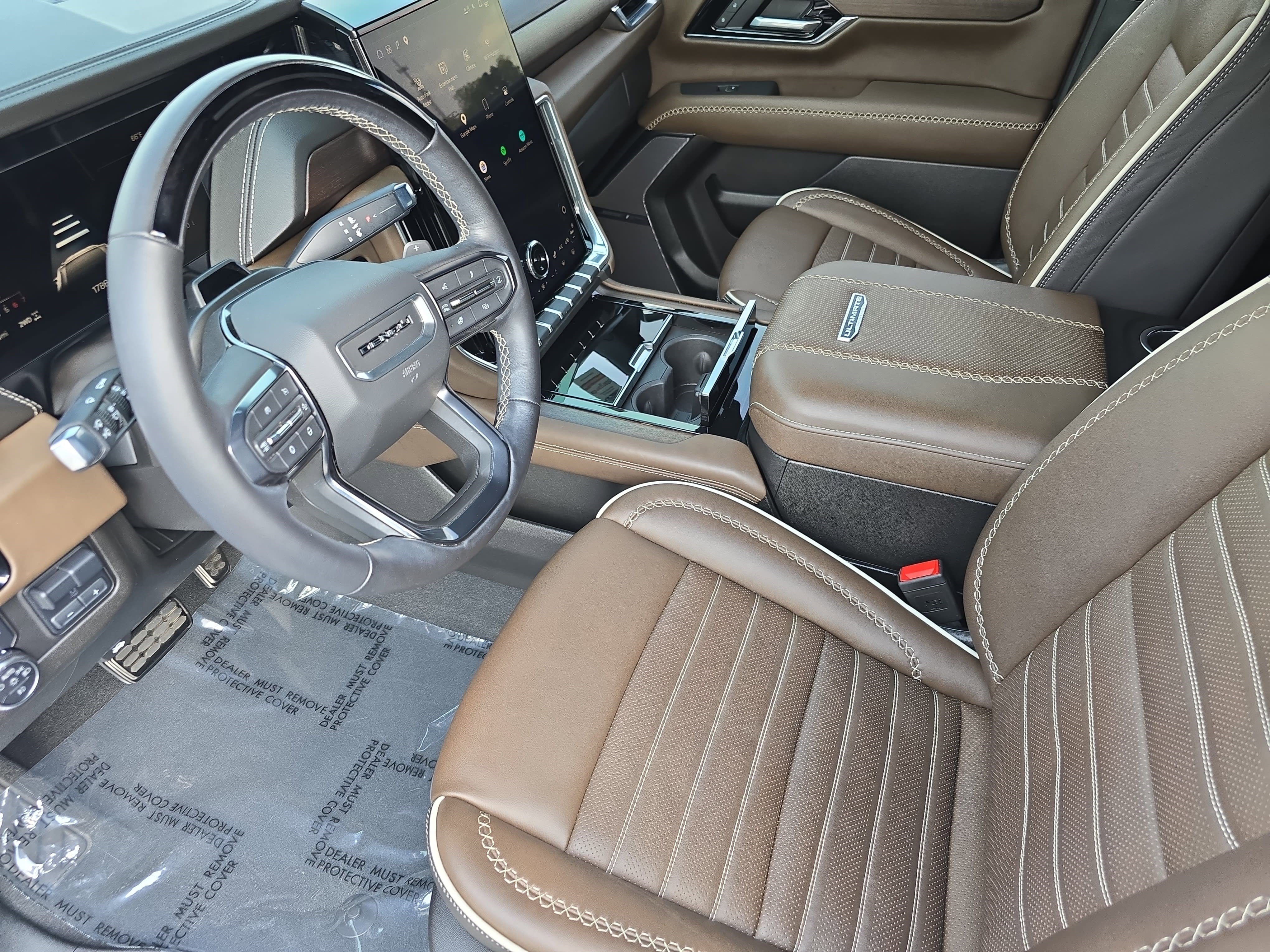 Used 2025 GMC Yukon Denali Ultimate image 16