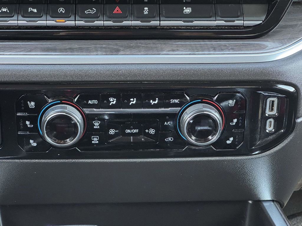 Used 2022 Chevrolet Silverado 1500 LTZ AWD/4WD image 6