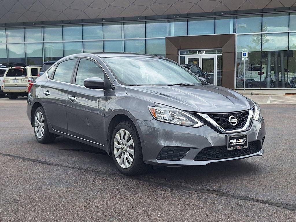 Used 2016 Nissan Sentra S FWD image 1