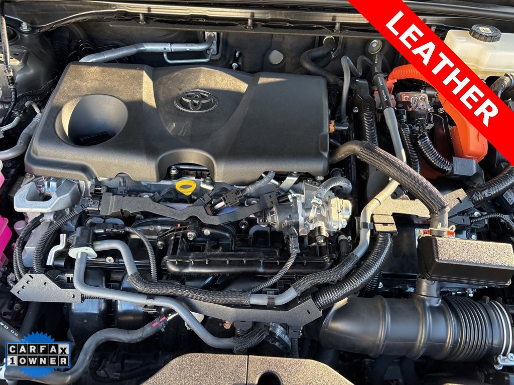 Used 2023 Toyota Crown Limited image 35