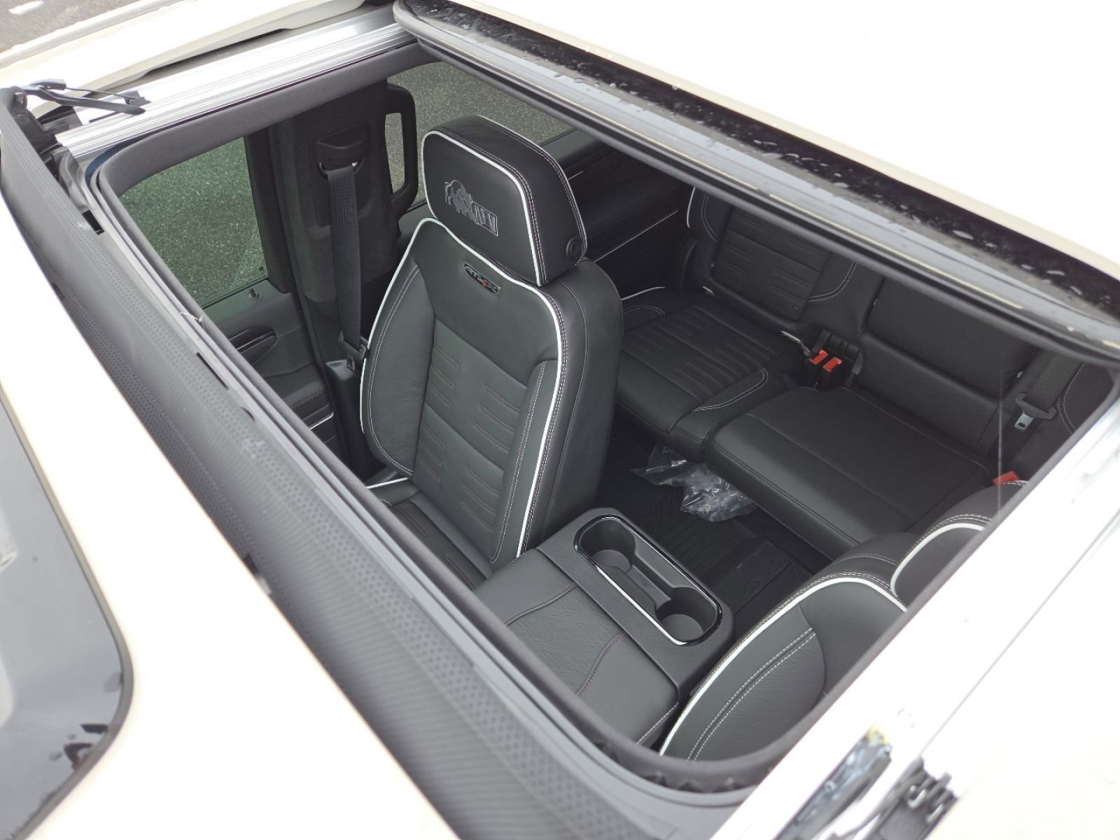 New 2026 GMC Sierra 2500 AT4X w/ AT4X AEV Edition image 4