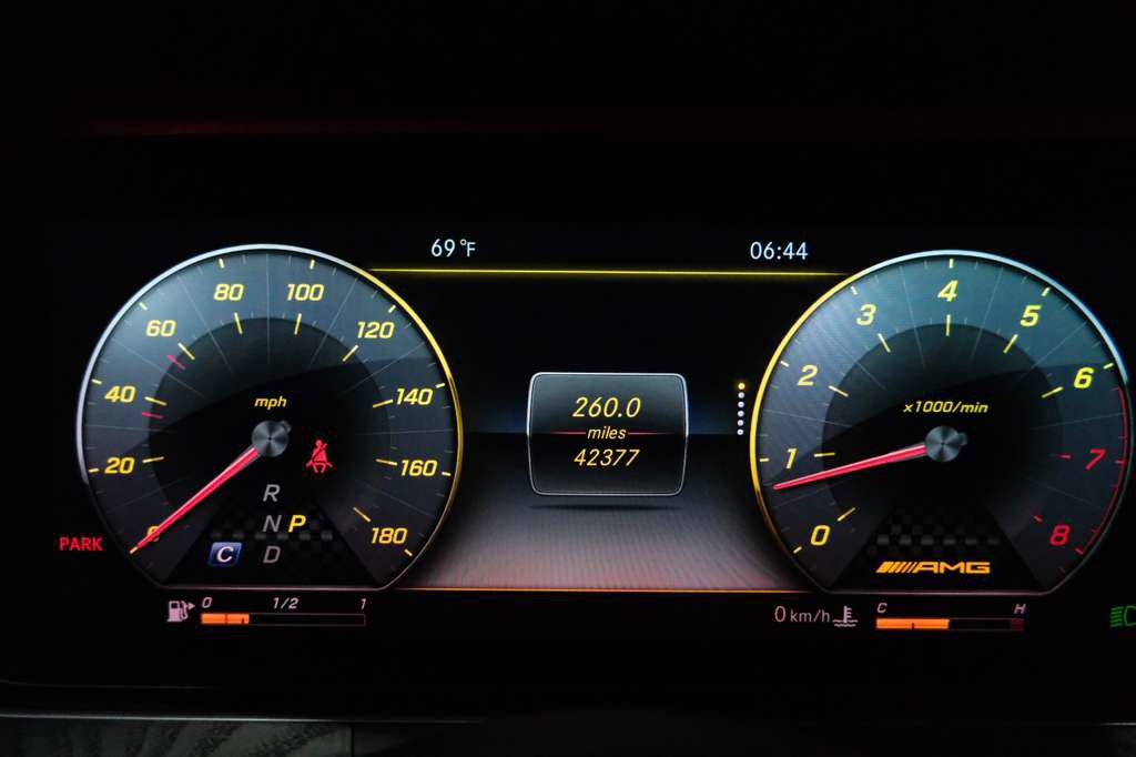 Used 2018 Mercedes-Benz E 43 AMG 4MATIC Sedan image 48