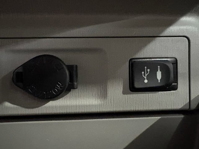 Used 2015 Toyota Prius V Four image 11