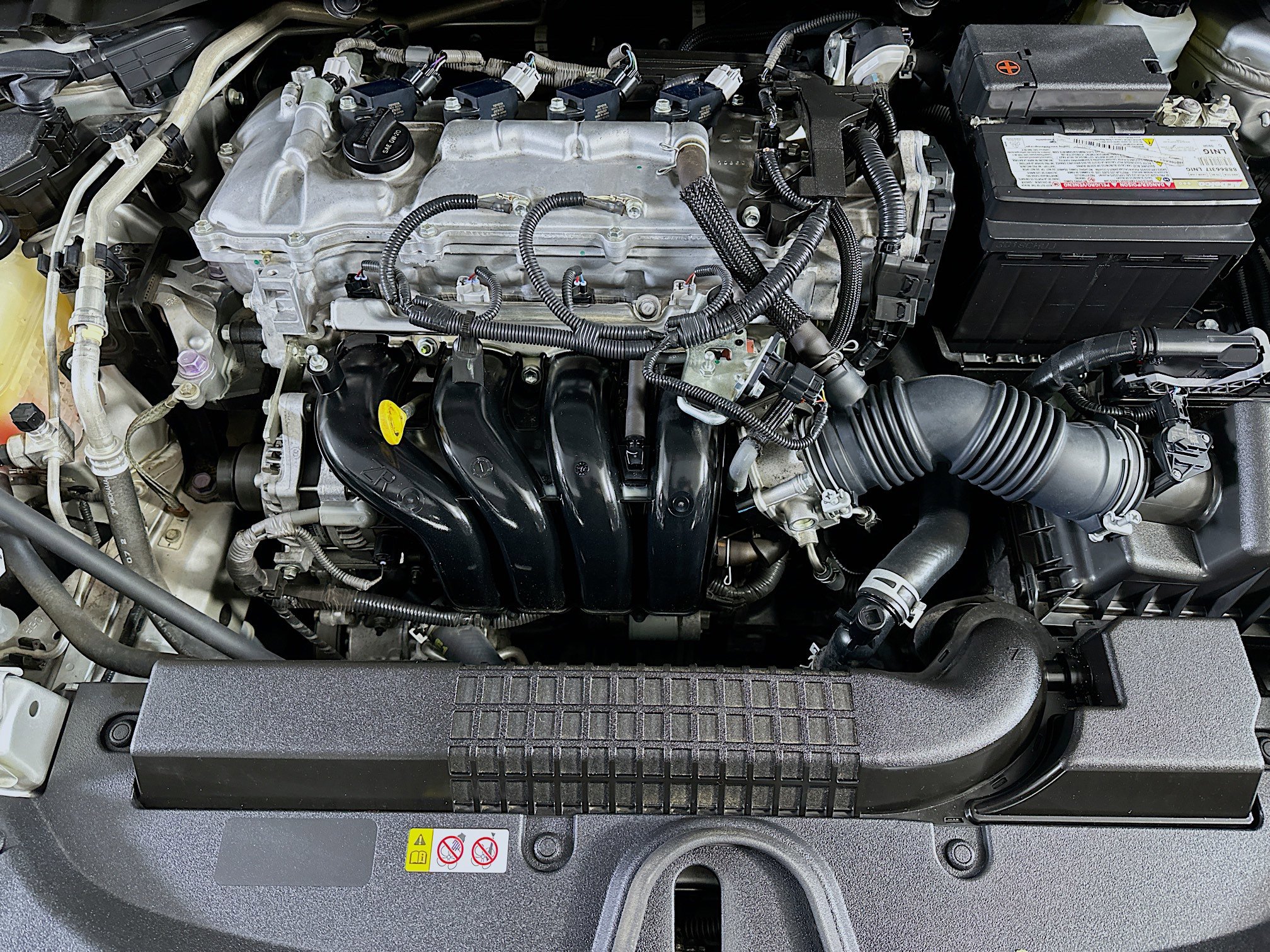 Used 2020 Toyota Corolla LE w/ LE Premium Package FWD image 32