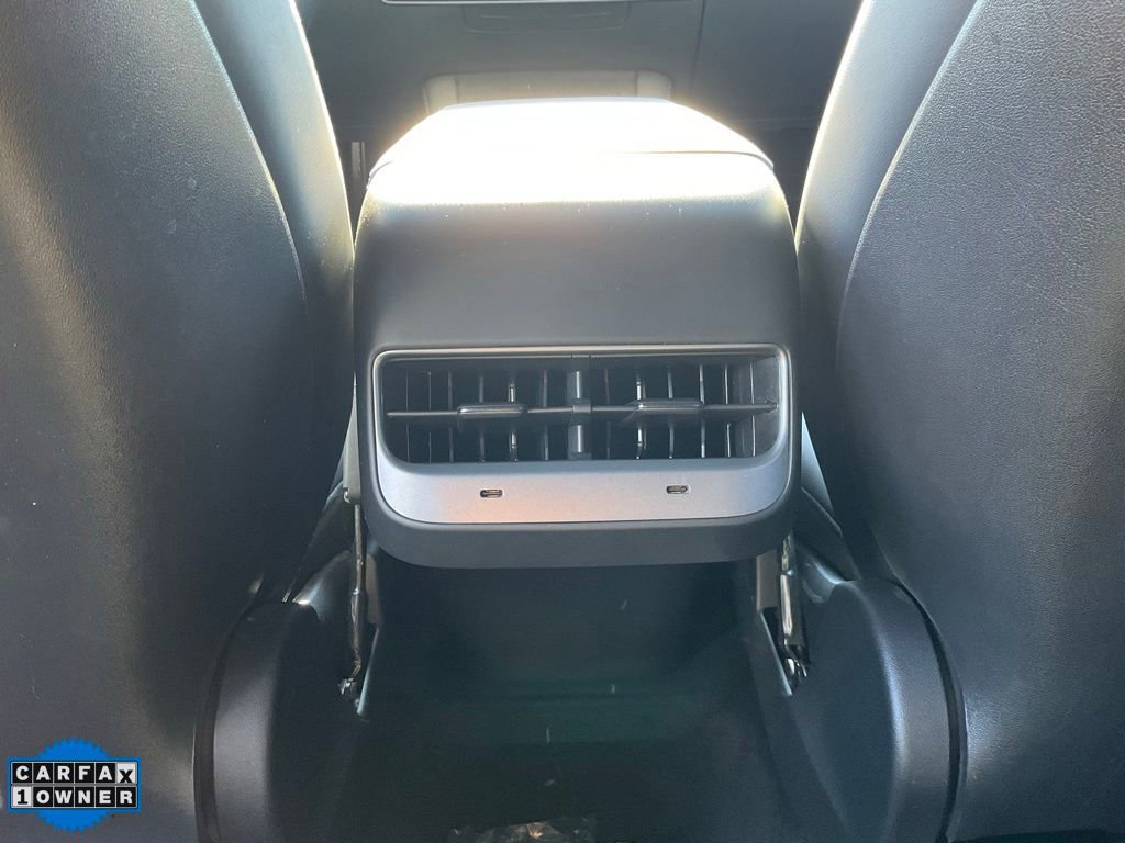 Used 2023 Tesla Model Y Long Range image 39