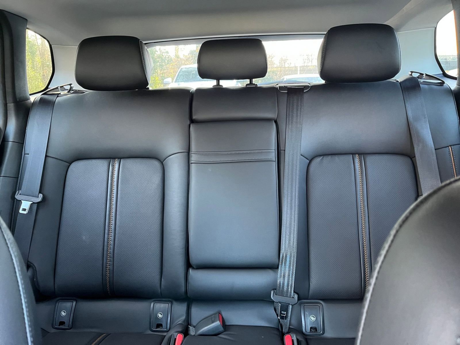 Used 2025 MAZDA CX-50 2.5 Hybrid w/ Premium Plus Pkg image 40