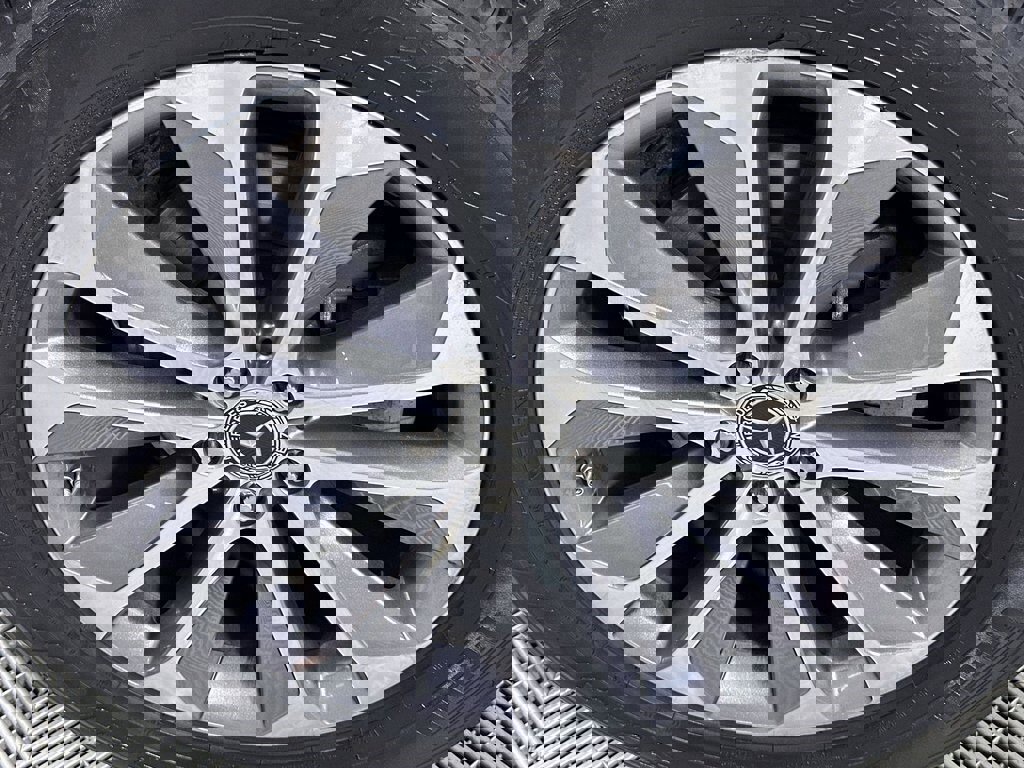 Used 2022 Mercedes-Benz GLE 350 4MATIC w/ Premium Package image 33