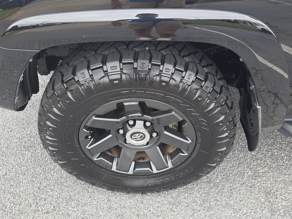 Certified 2021 Toyota 4Runner Trail Special Edition AWD/4WD image 16