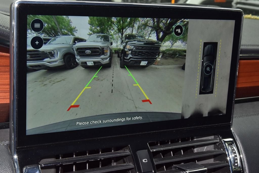 Used 2024 Lincoln Navigator L 4WD image 31
