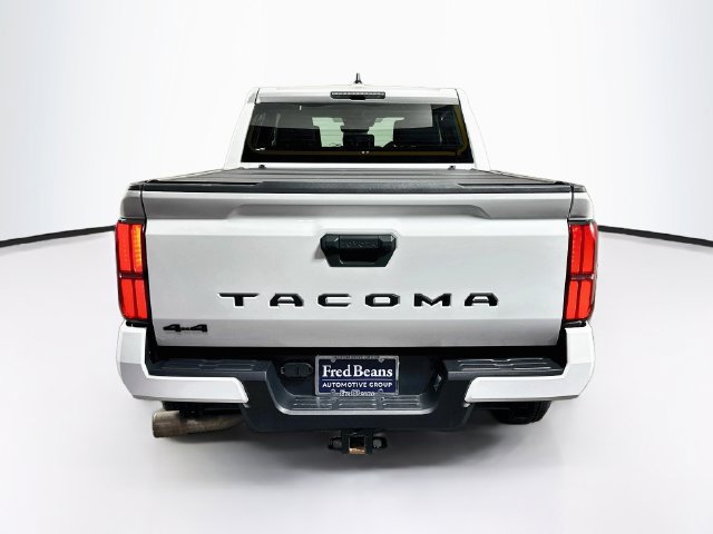 Used 2024 Toyota Tacoma TRD Sport AWD/4WD image 8
