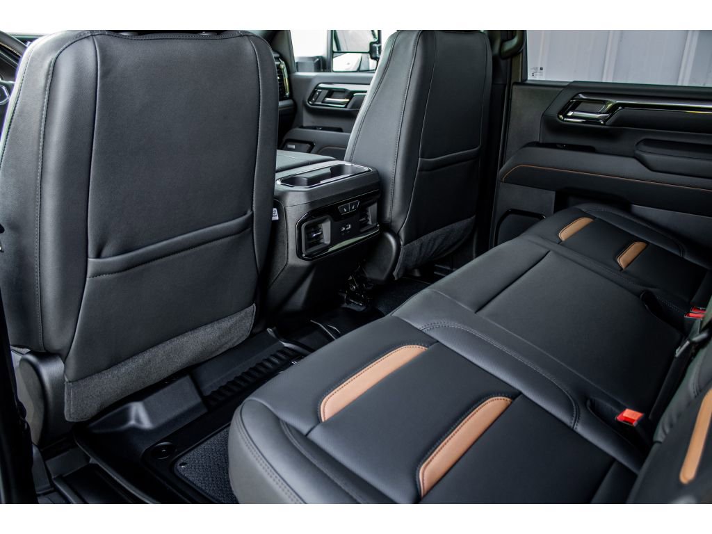 New 2026 GMC Sierra 2500 AT4 w/ AT4 Premium Plus Package image 29