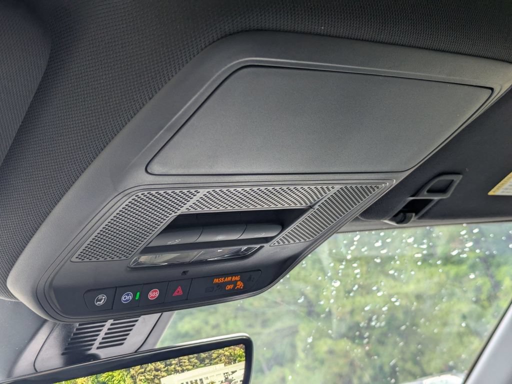 New 2026 Chevrolet Equinox LT w/ Safety and Technology Package FWD image 24