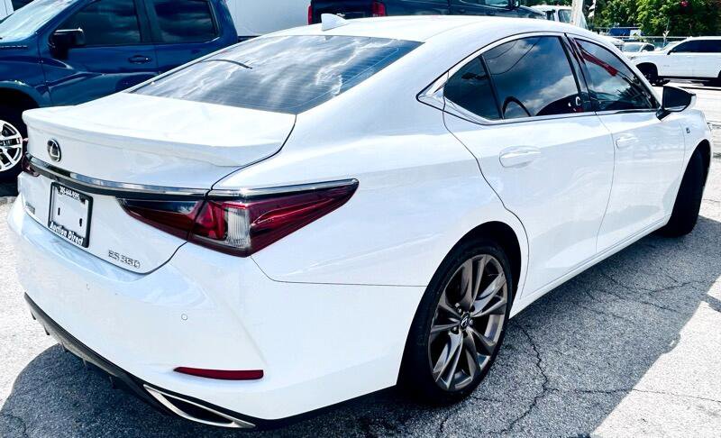 Used 2021 Lexus ES 350 F Sport image 5