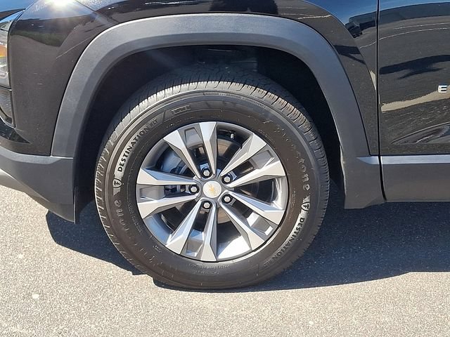Used 2026 Chevrolet Equinox LT FWD image 27