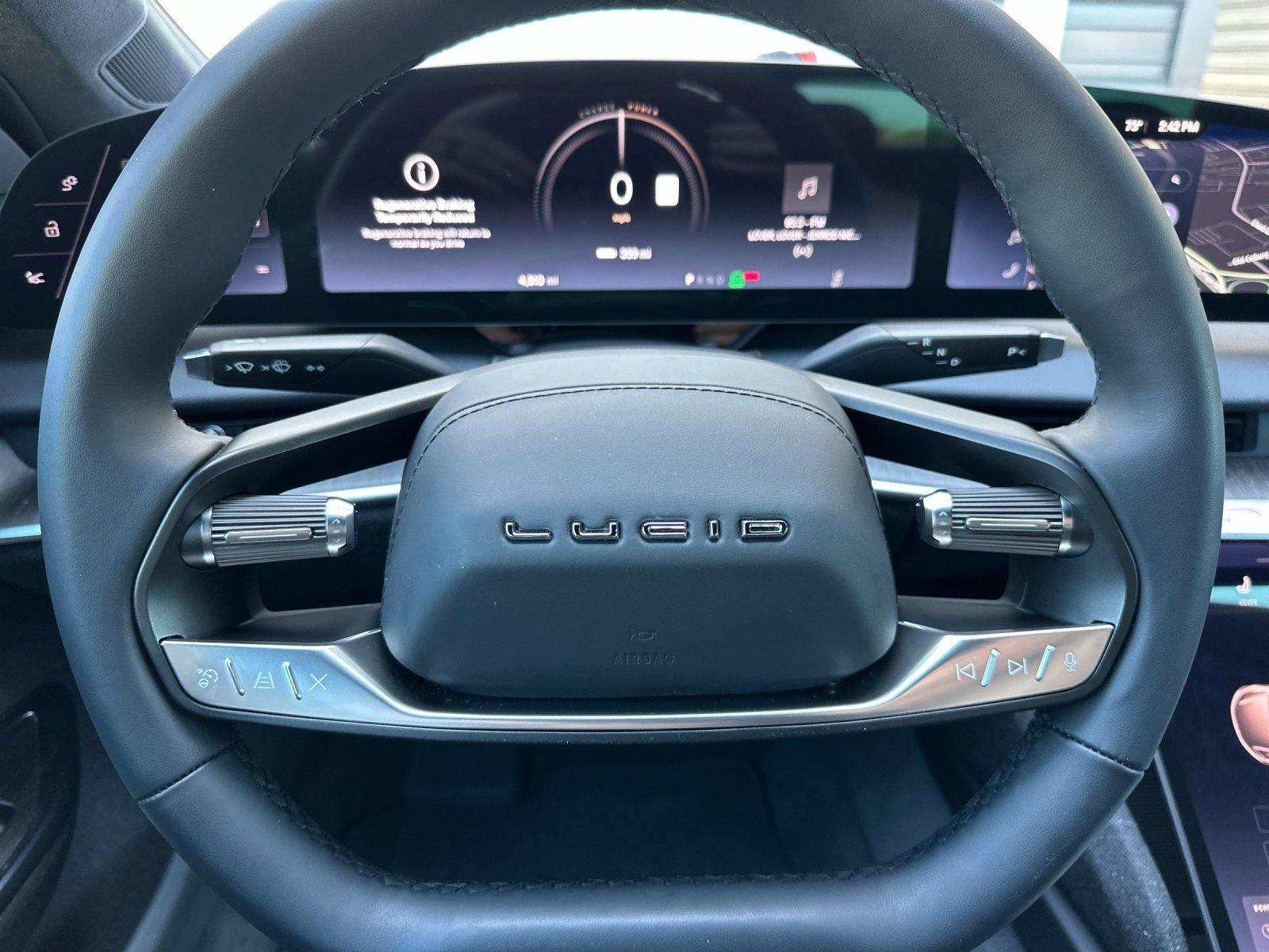 Used 2025 Lucid Air Touring AWD/4WD image 24