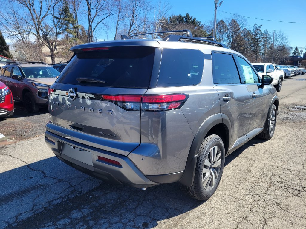 New 2026 Nissan Pathfinder SL AWD/4WD image 3