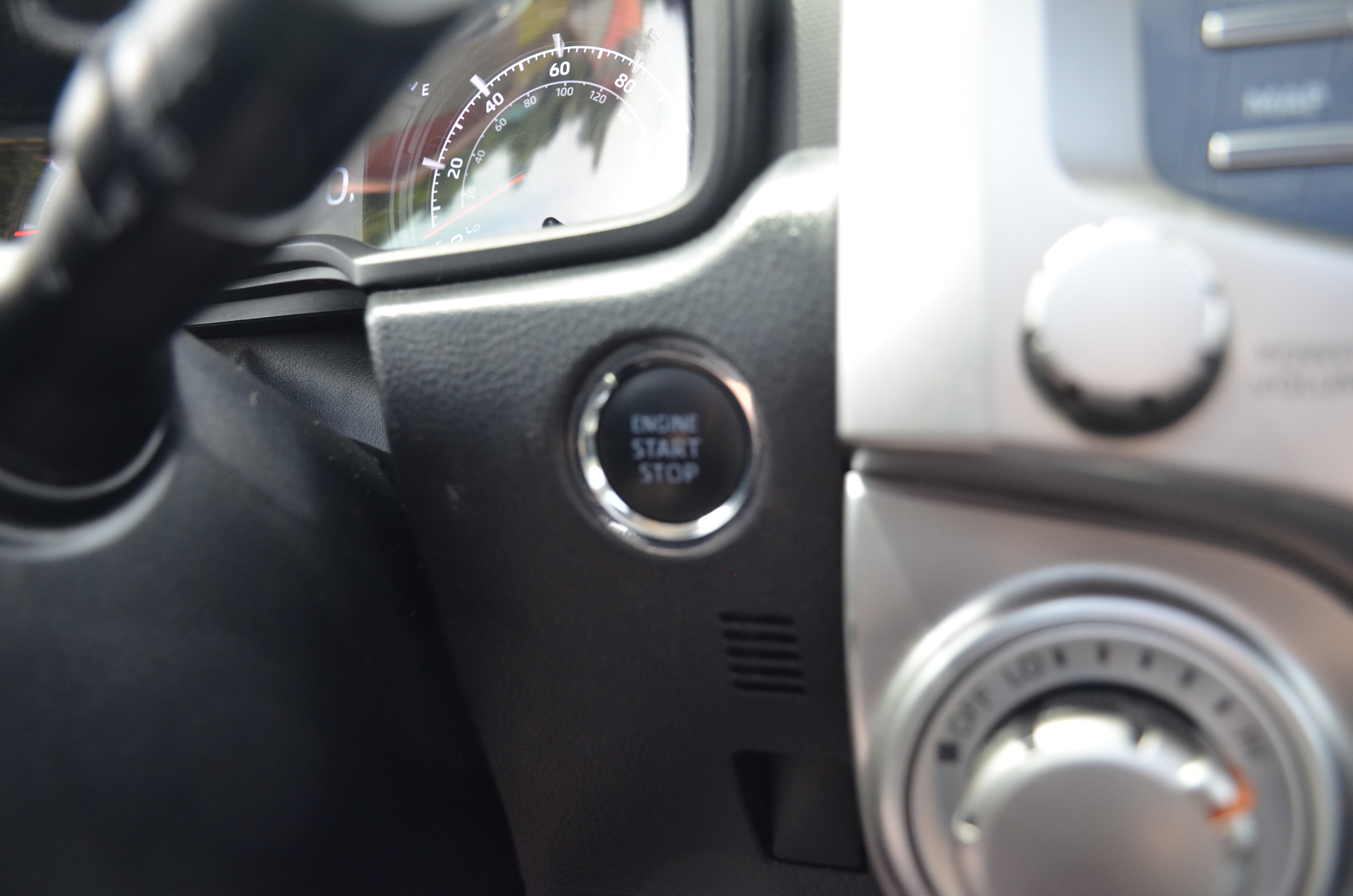Used 2021 Toyota 4Runner SR5 Premium w/ Moonroof Package AWD/4WD image 66