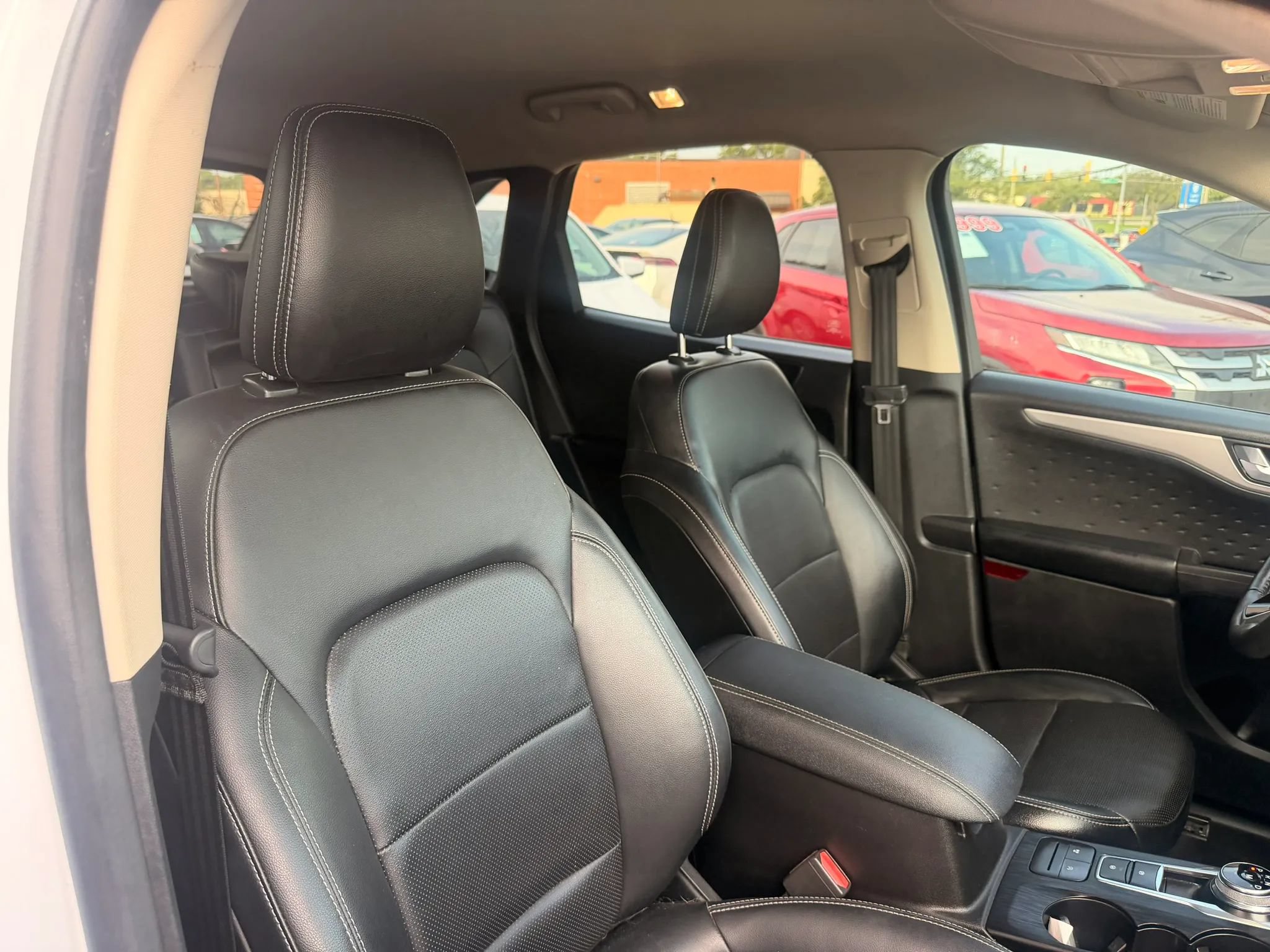 Used 2020 Ford Escape SEL AWD/4WD image 29