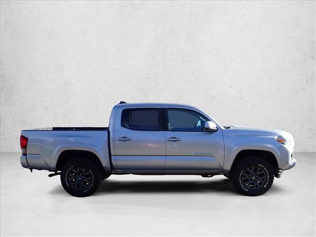 Used 2021 Toyota Tacoma SR5 w/ Technology Package AWD/4WD image 5