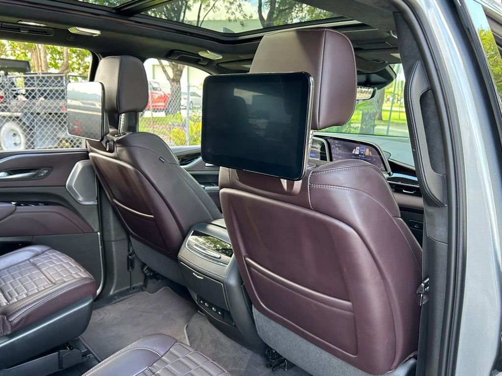 Used 2023 Cadillac Escalade Sport Platinum w/ LPO, ONYX Package AWD/4WD image 51