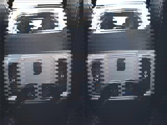 Used 2019 Ford F150 Lariat image 31