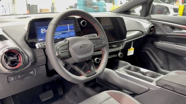 New 2026 Chevrolet Equinox EV RS FWD image 12