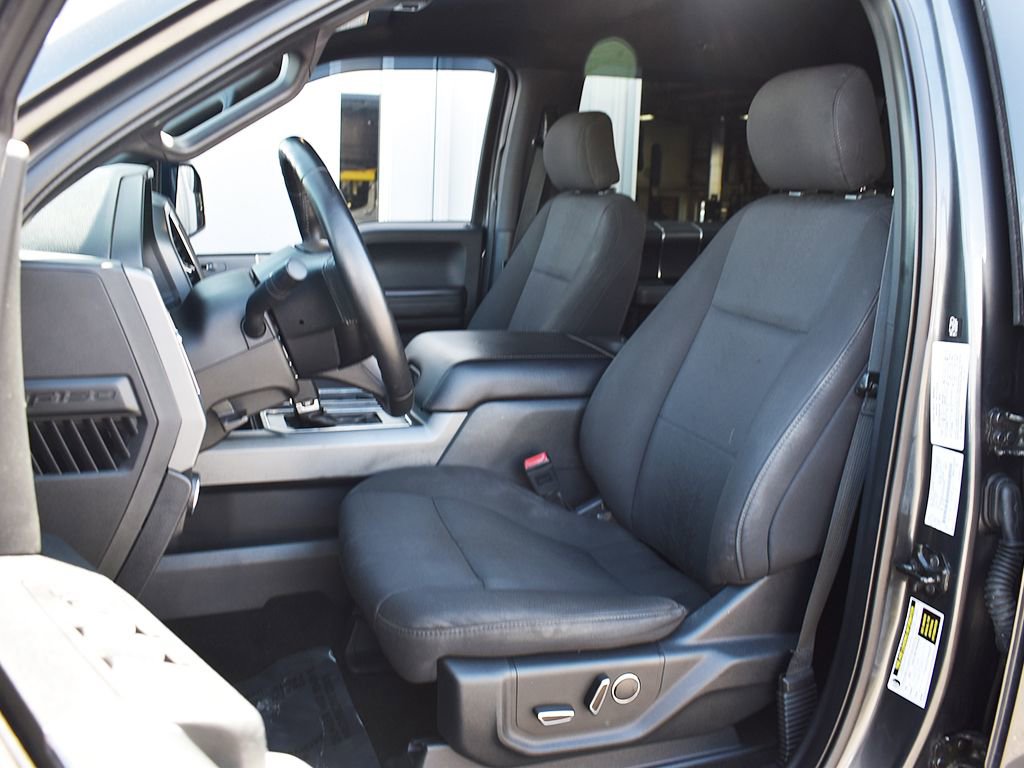 Used 2018 Ford F150 XLT w/ Equipment Group 302A Luxury AWD/4WD image 5