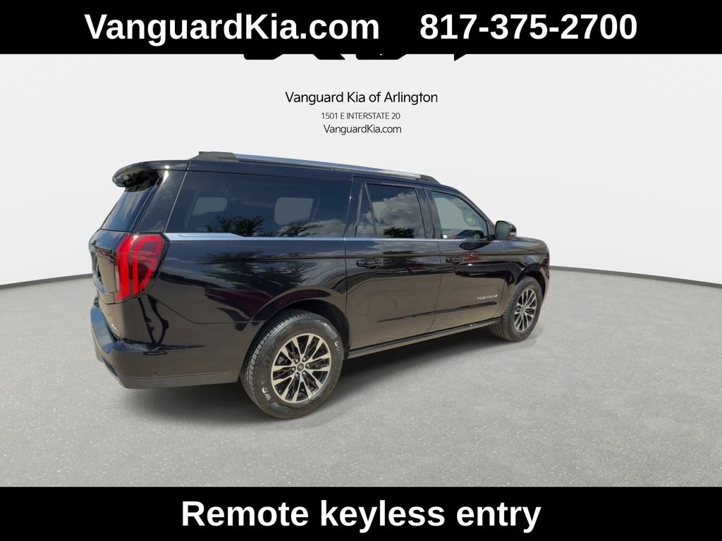 Used 2025 Ford Expedition Max Platinum AWD/4WD image 9
