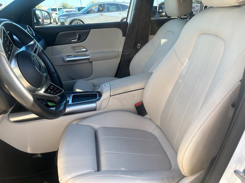 Used 2025 Mercedes-Benz GLA 250 image 5