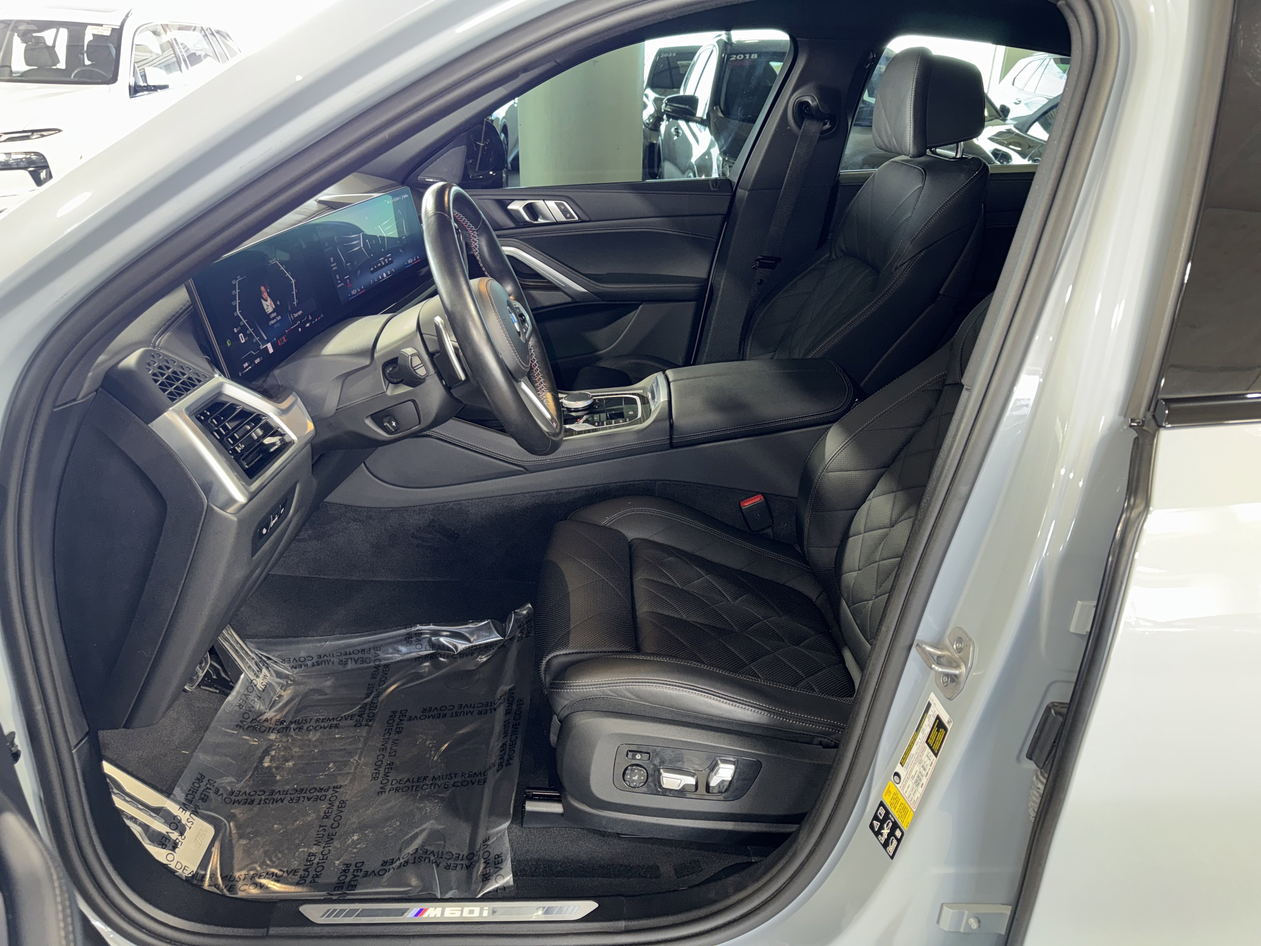 Used 2024 BMW X6 M60i image 19