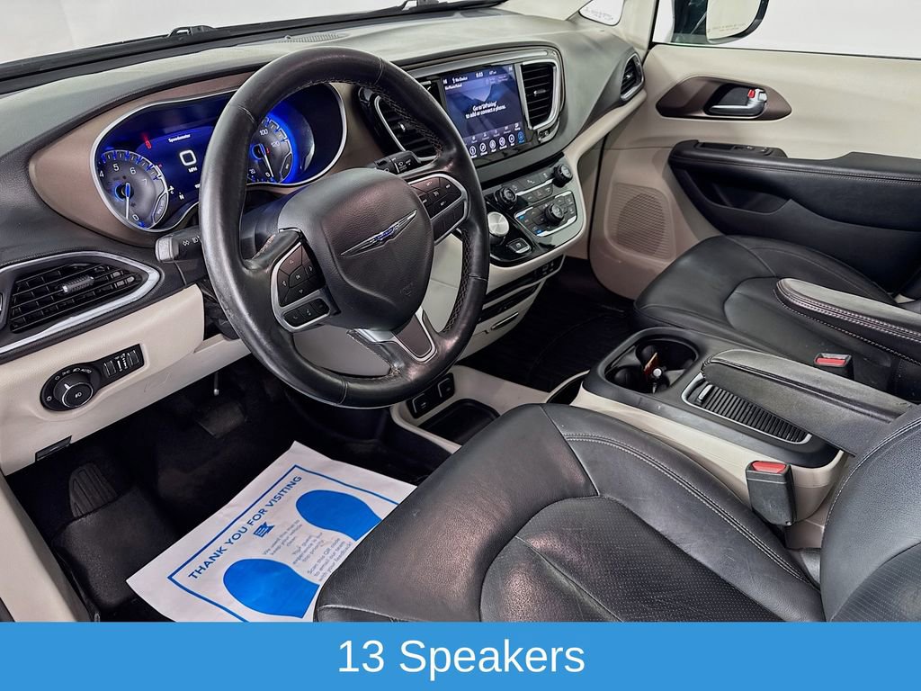 Used 2019 Chrysler Pacifica Touring-L Plus w/ Tire & Wheel Group image 10
