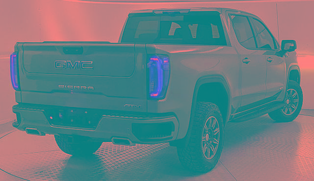 Used 2024 GMC Sierra 1500 AT4 w/ Technology Package image 3