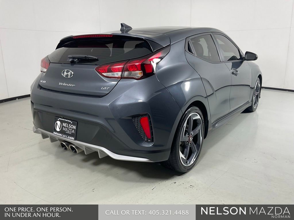 Used 2019 Hyundai Veloster Turbo FWD image 6