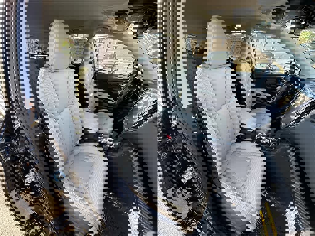 Used 2025 Subaru Ascent Premium image 14