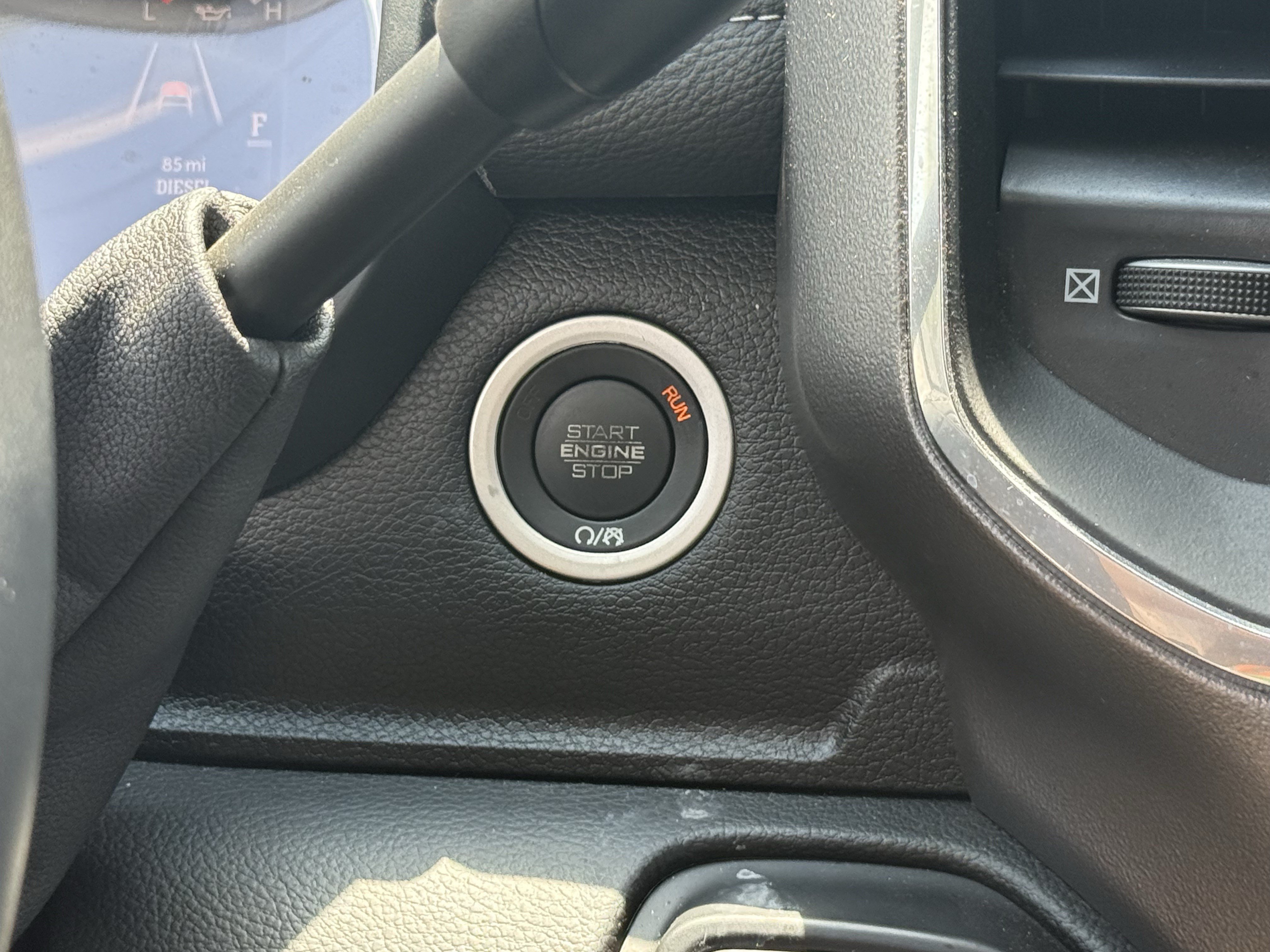 Used 2025 RAM 3500 Laramie w/ Night Edition AWD/4WD image 24