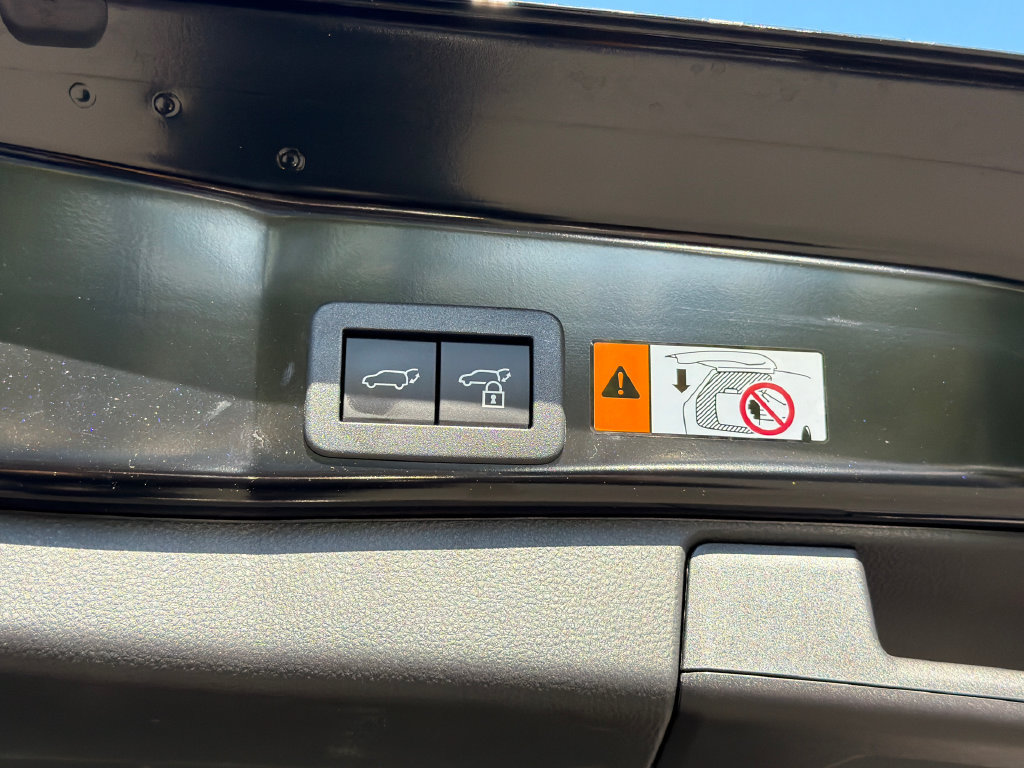 Used 2026 Toyota RAV4 AWD image 7