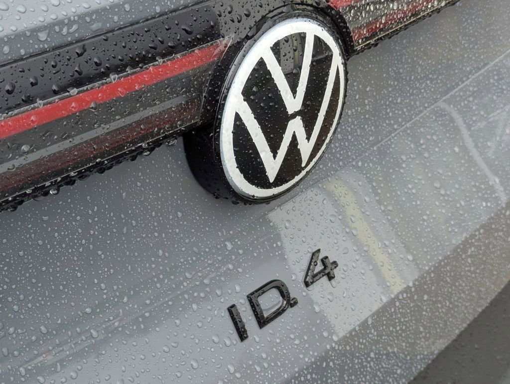 New 2026 Volkswagen ID.4 Pro S image 30