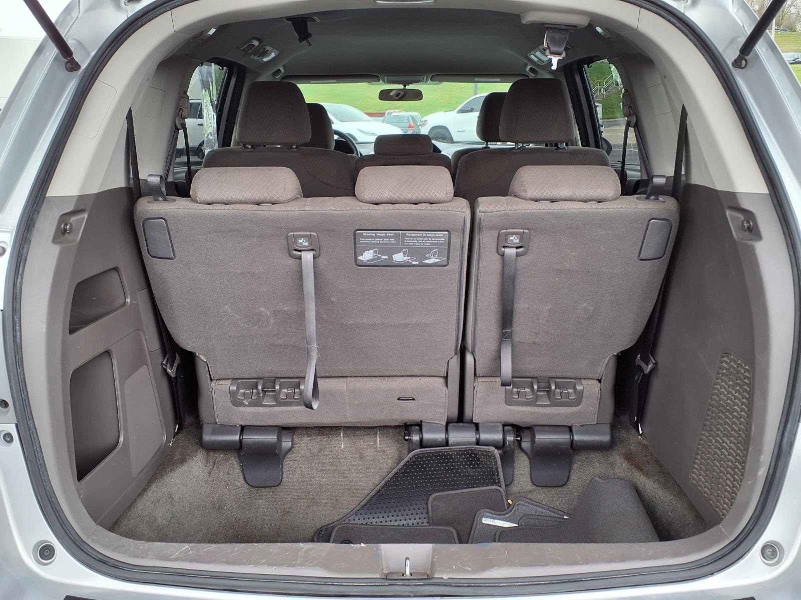 Used 2015 Honda Odyssey EX image 6
