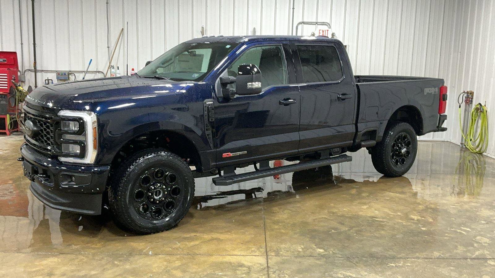 New 2025 Ford F350 Lariat w/ Black Appearance Package image 8