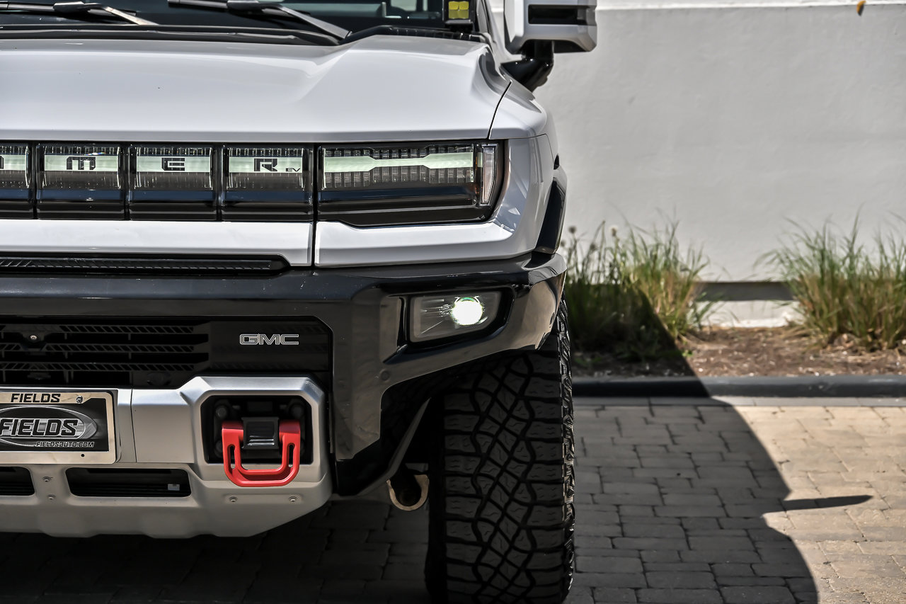 Used 2022 GMC Hummer EV Edition 1 w/ LPO, Illumination Package AWD/4WD image 9