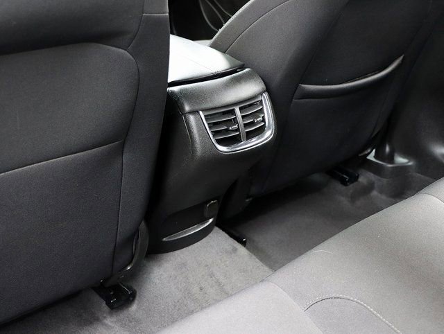 Used 2024 Chevrolet Malibu LT image 13