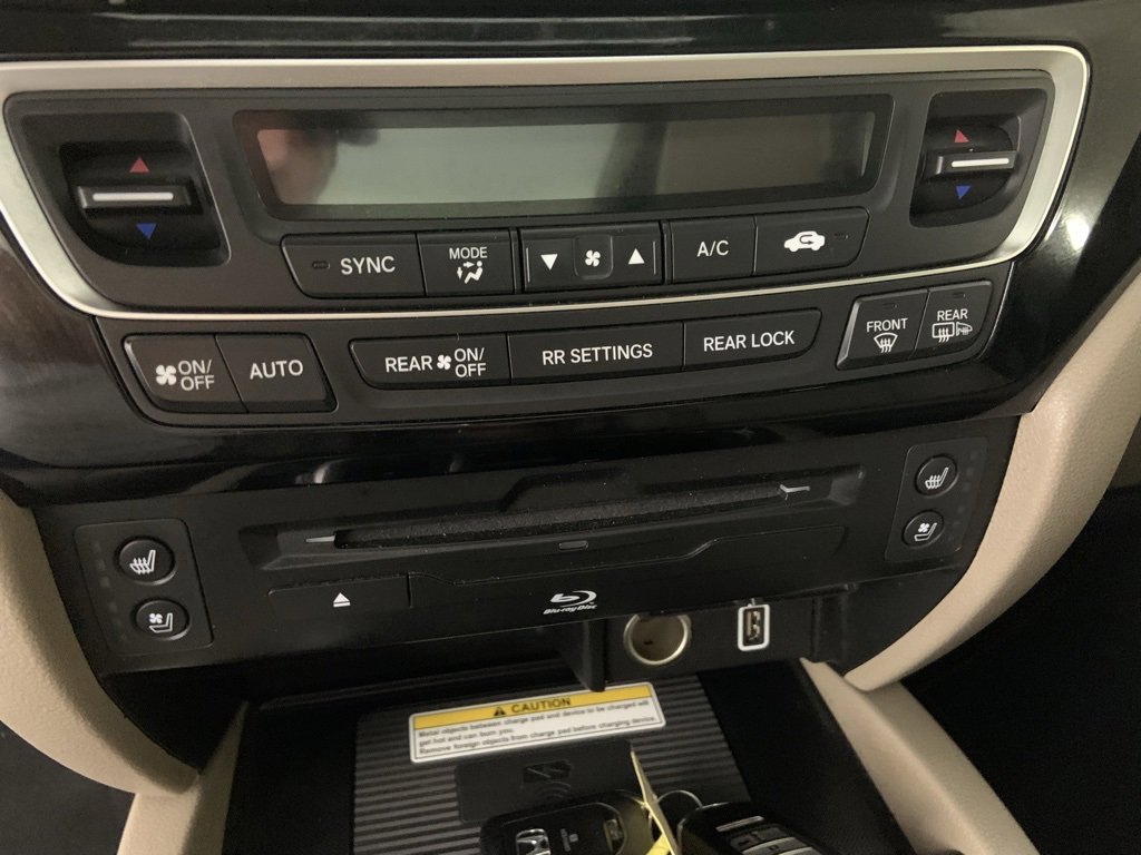 Used 2022 Honda Pilot Elite image 15