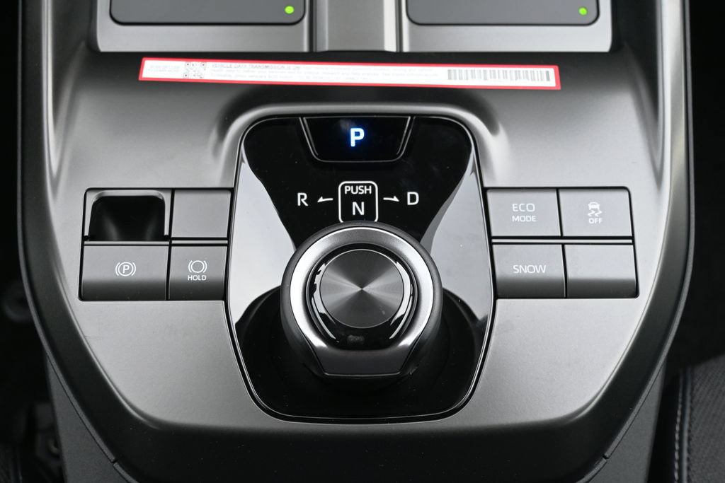 New 2026 Toyota C-HR AWD/4WD image 25