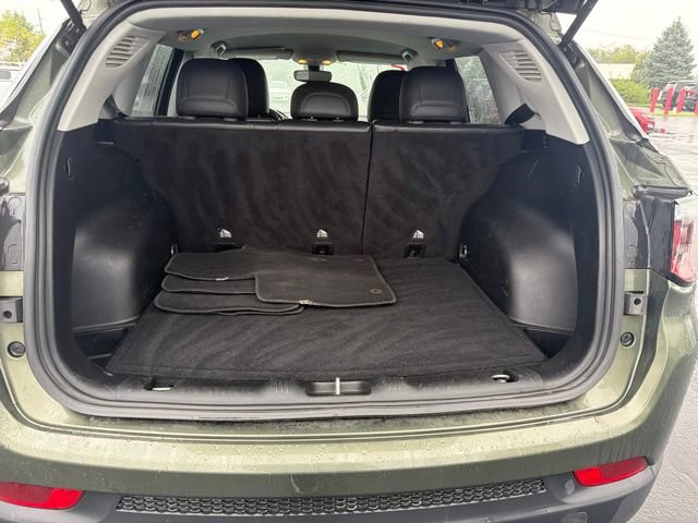 Used 2019 Jeep Compass Limited AWD/4WD image 8