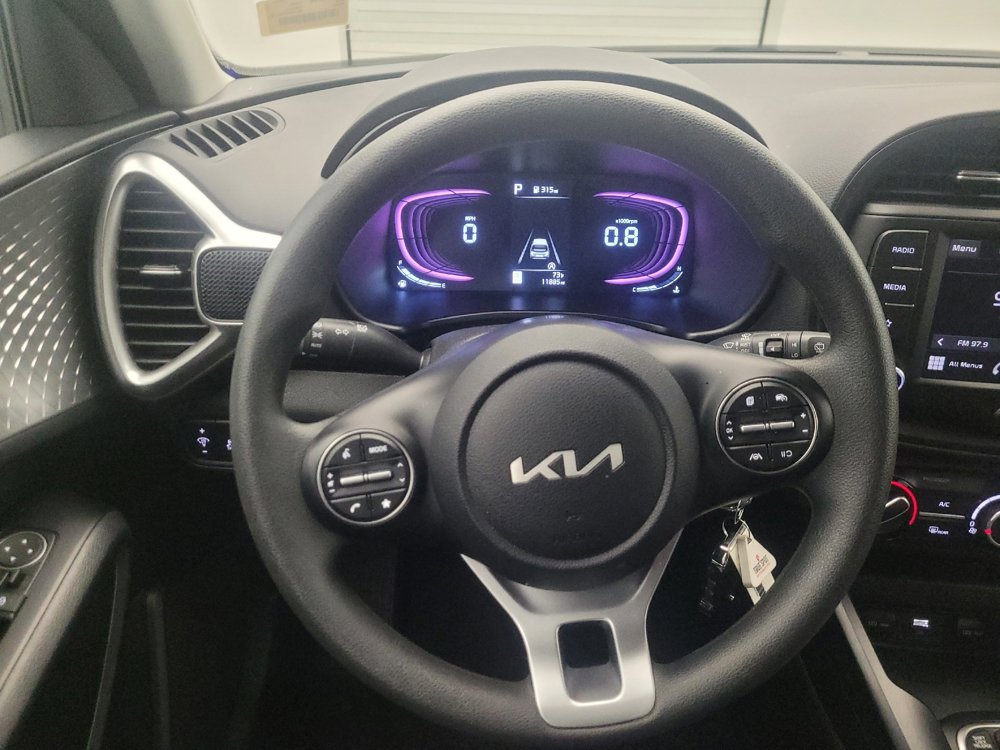 Used 2025 Kia Soul LX w/ LX Technology Package image 22