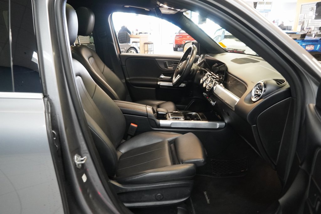 Used 2020 Mercedes-Benz GLB 250 4MATIC image 26