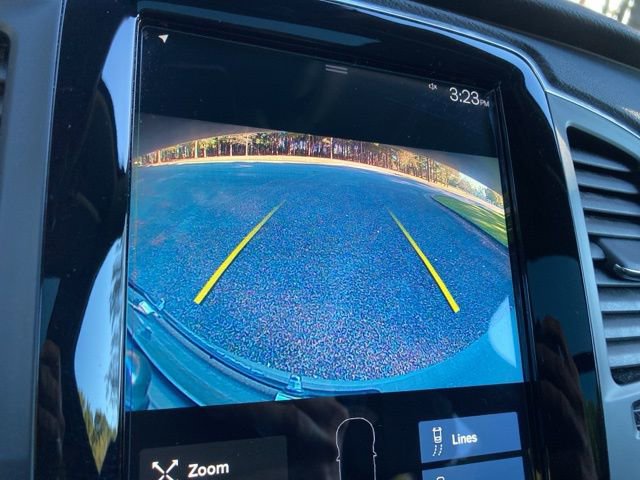 Used 2021 Volvo XC90 T6 Momentum w/ Climate Package image 33