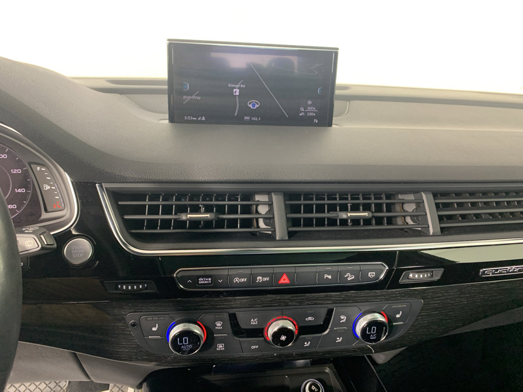 Used 2019 Audi Q7 3.0T Premium image 26